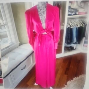 WAYF WHERE ARE YOU FROM TWO PIECE PINK PANT SET SIZE S